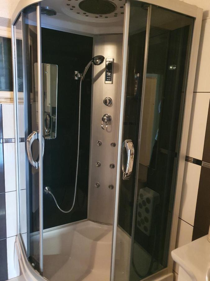 Apartamento Apartman Luka Sinj Exterior foto