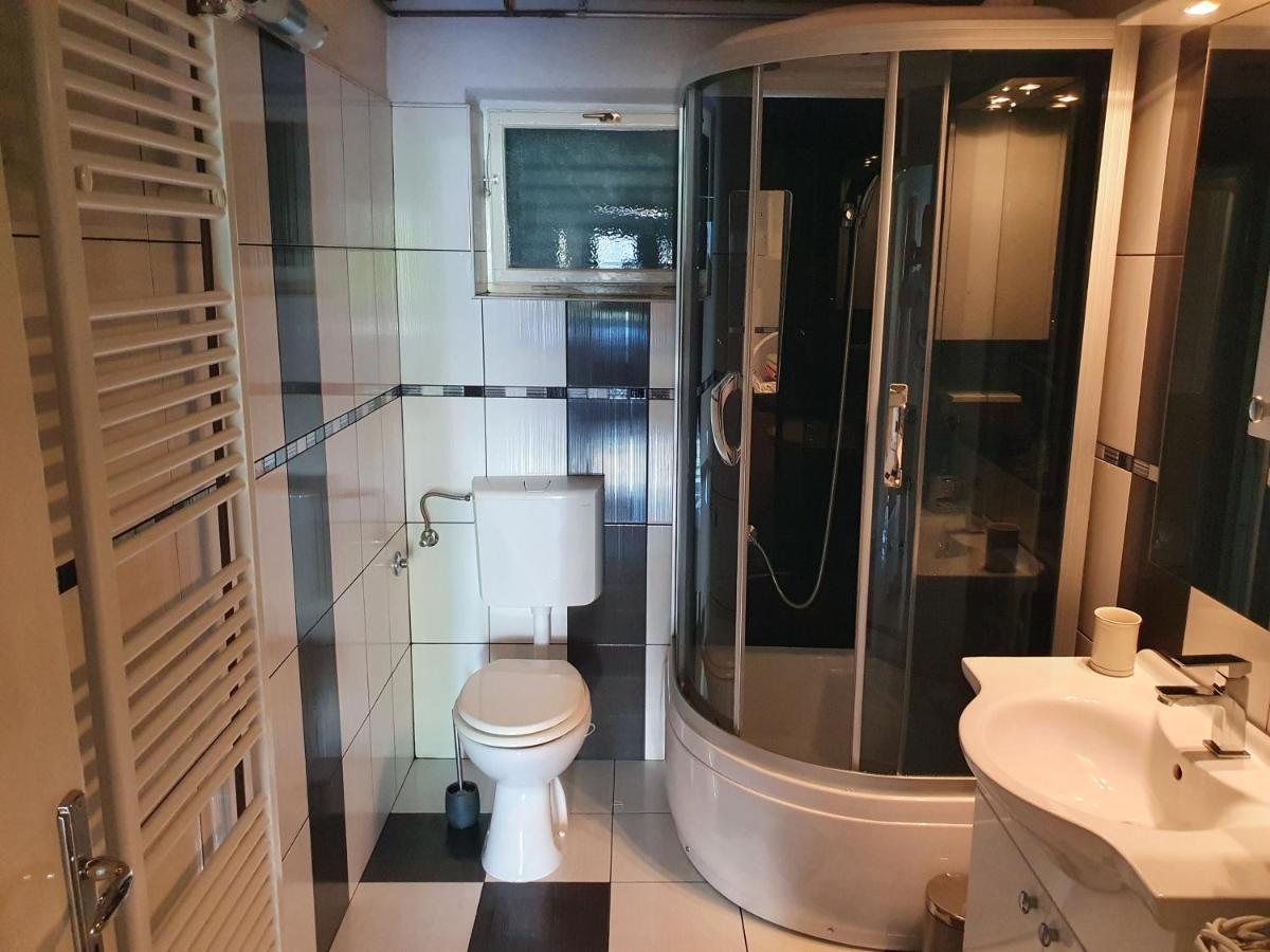 Apartamento Apartman Luka Sinj Exterior foto